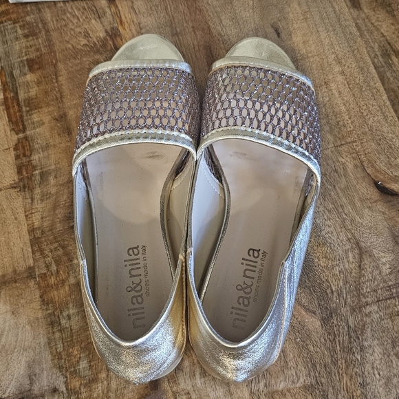 Italy Luxury Flats Platinum Gold Glitter Leather size 37 / US 7 - Picture 6 of 9